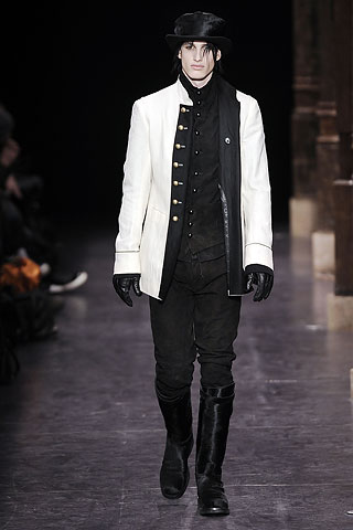 Ann Demeulemeester / - 2009-2010